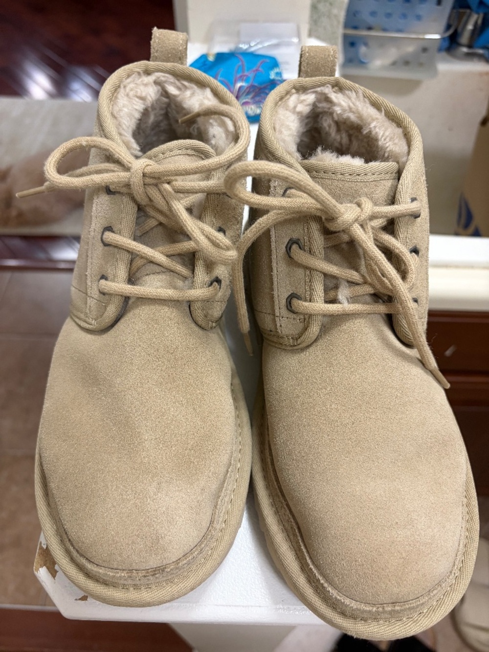 UGG Neumel boots
